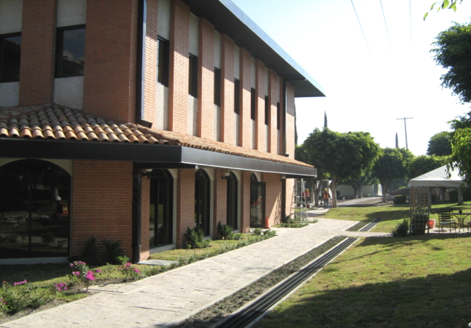 Captura de pantalla 2023-04-24 a la(s) 18.32.59